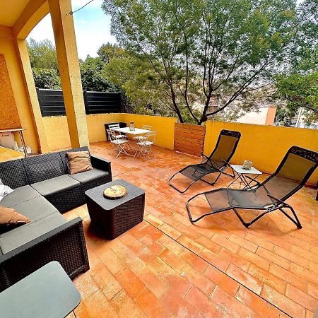Appartement Proche Mer Avec Terrasse Et Jardin Privatif Hyeres Bagian luar foto